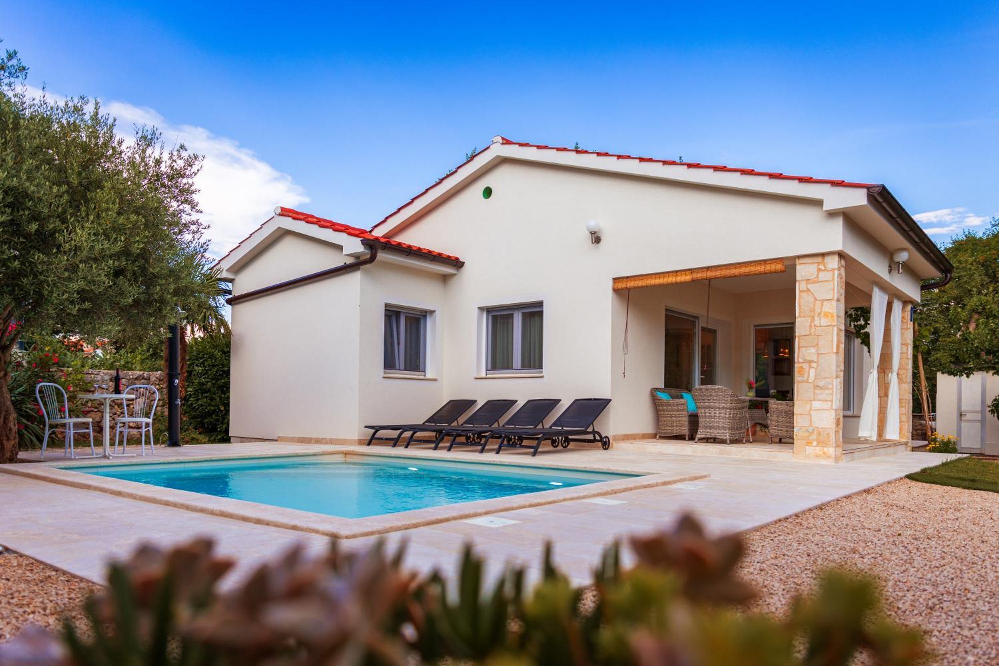 אומיסאליי Villa Nevera מראה חיצוני תמונה